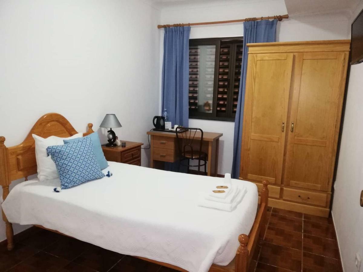 Hotel Residencia Livramento Velas Esterno foto