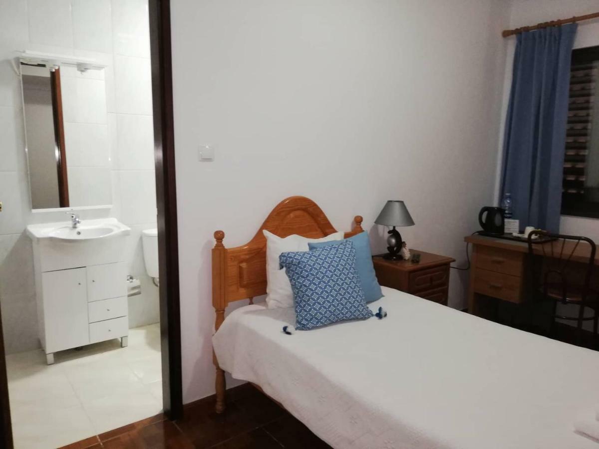 Hotel Residencia Livramento Velas Esterno foto