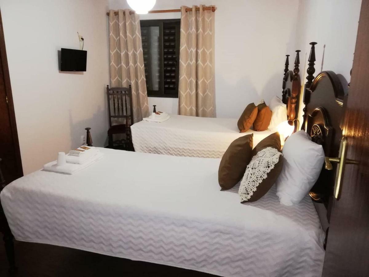 Hotel Residencia Livramento Velas Esterno foto