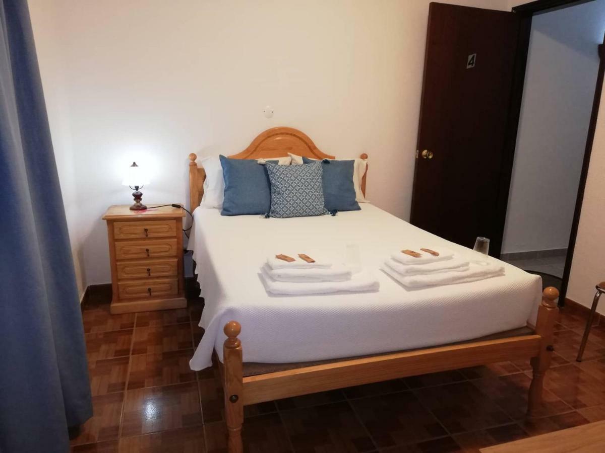 Hotel Residencia Livramento Velas Esterno foto