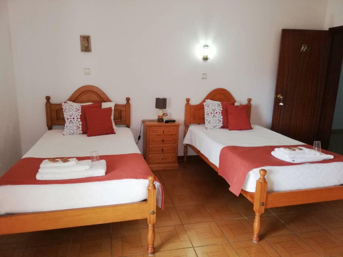 Hotel Residencia Livramento Velas Esterno foto